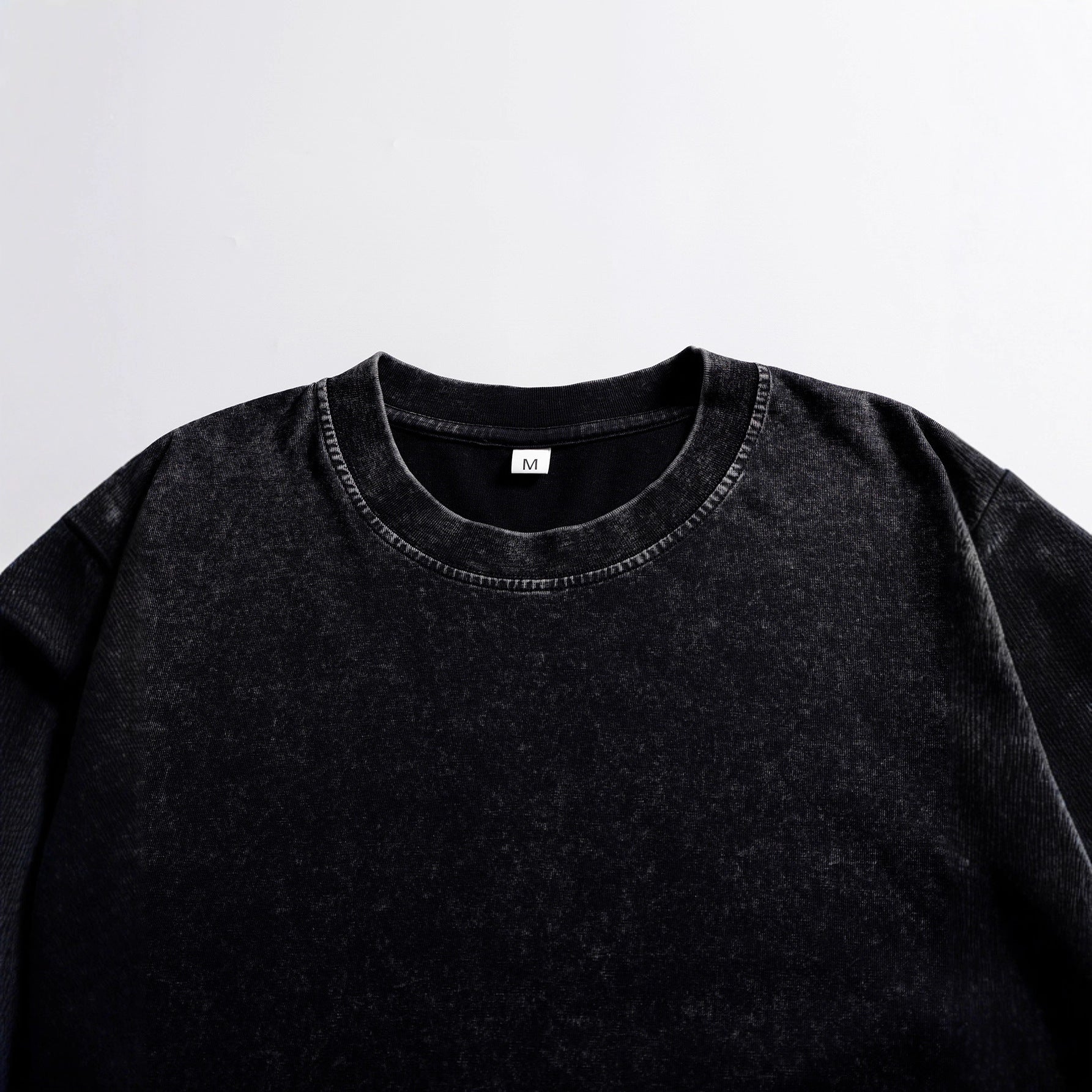 Women's Coconut Tree-printed Top With A Round Neck, Loose Fit And Short Sleeves