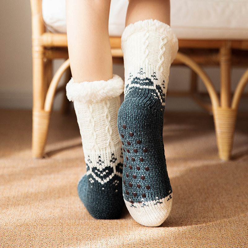 Soft Knit Style Christmas Wintry Design Thick Socks in Red or Gray