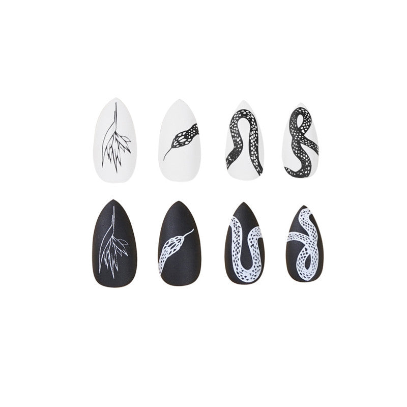 Women's Almond Shaped Nail Set with Serpentine Design