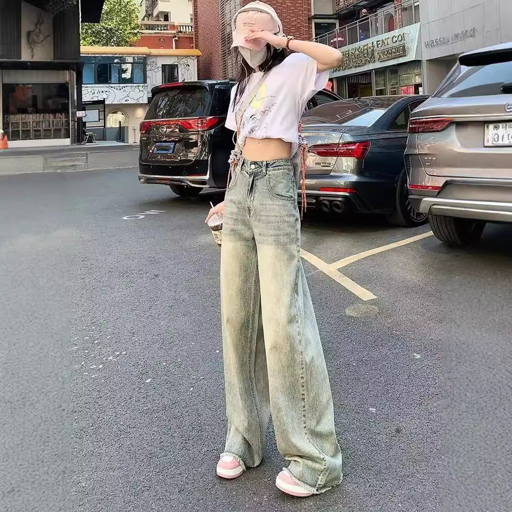 水泥黃色寬腿牛仔褲，帶有復古彈簧氛圍