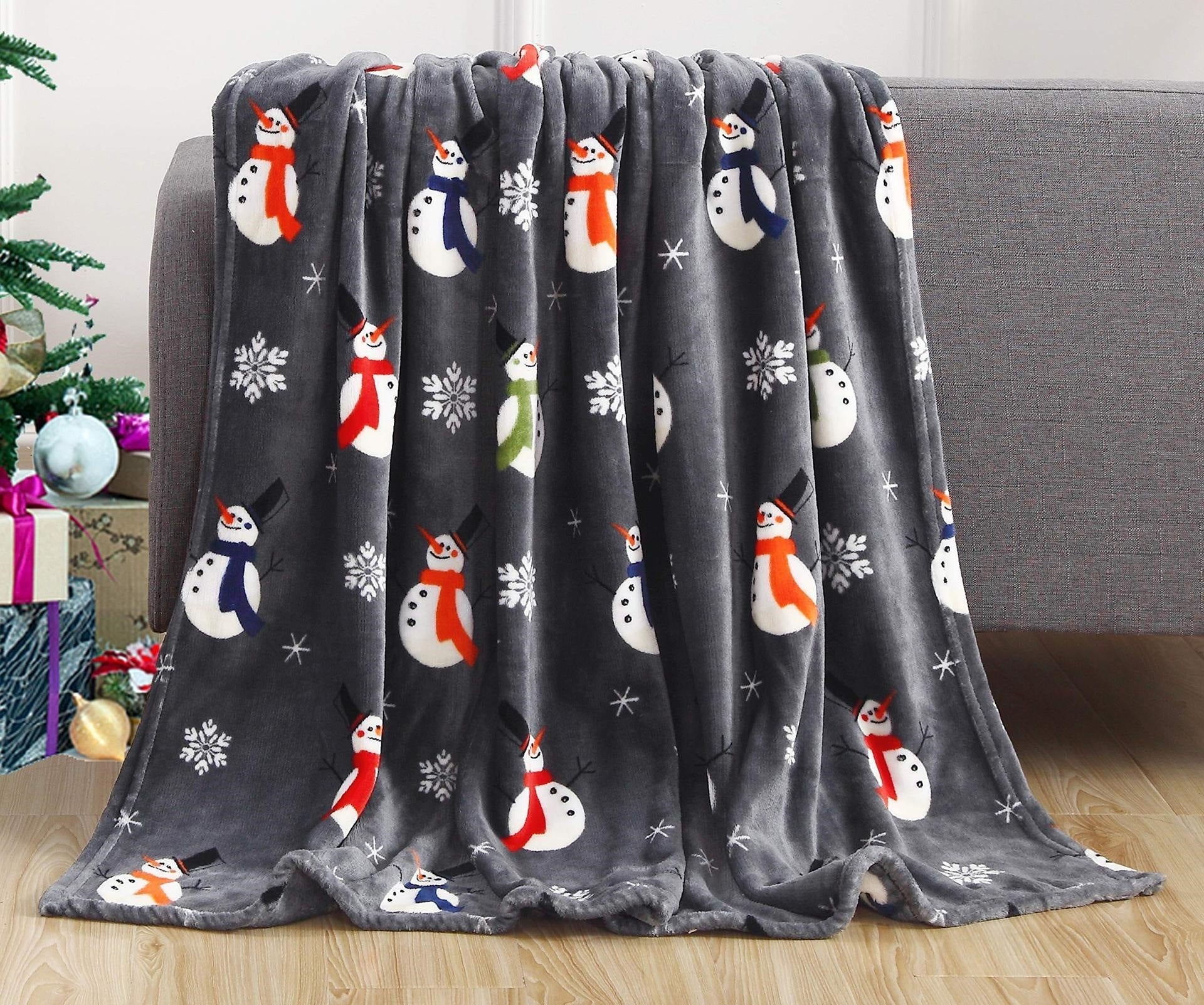 Double Sided Winter and Christmas Themed Fleece Blanket