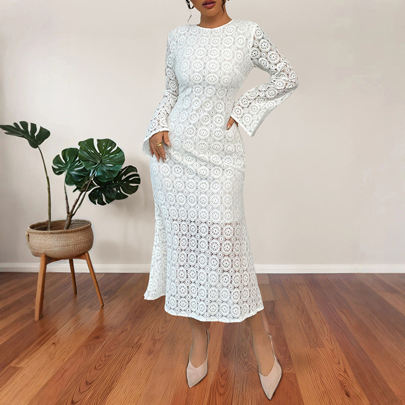 Vestido elegante de rabo de peixe com renda com sedutora silhueta esbelta