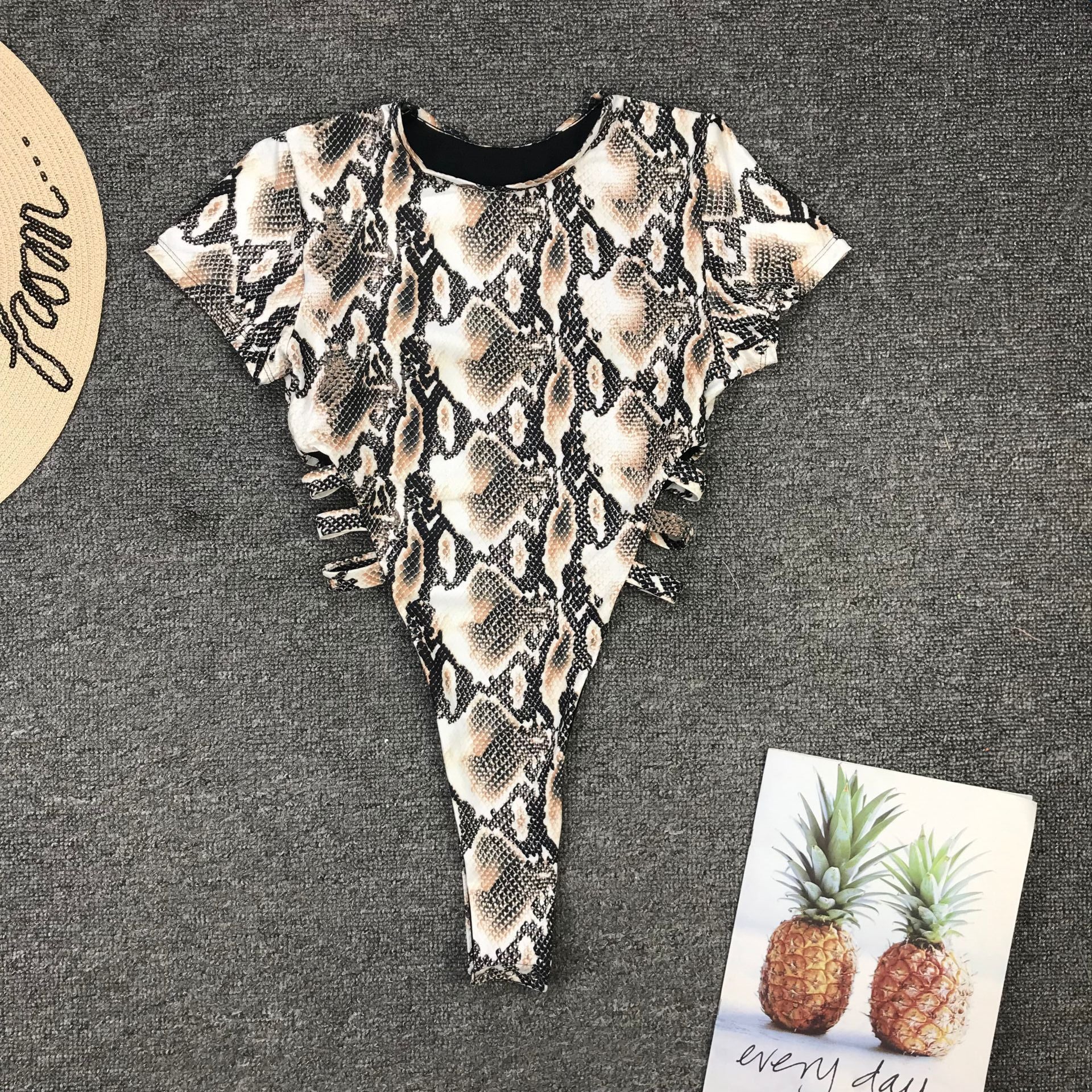 Patrón de serpiente Monokini bikini de una pieza para playas audaces