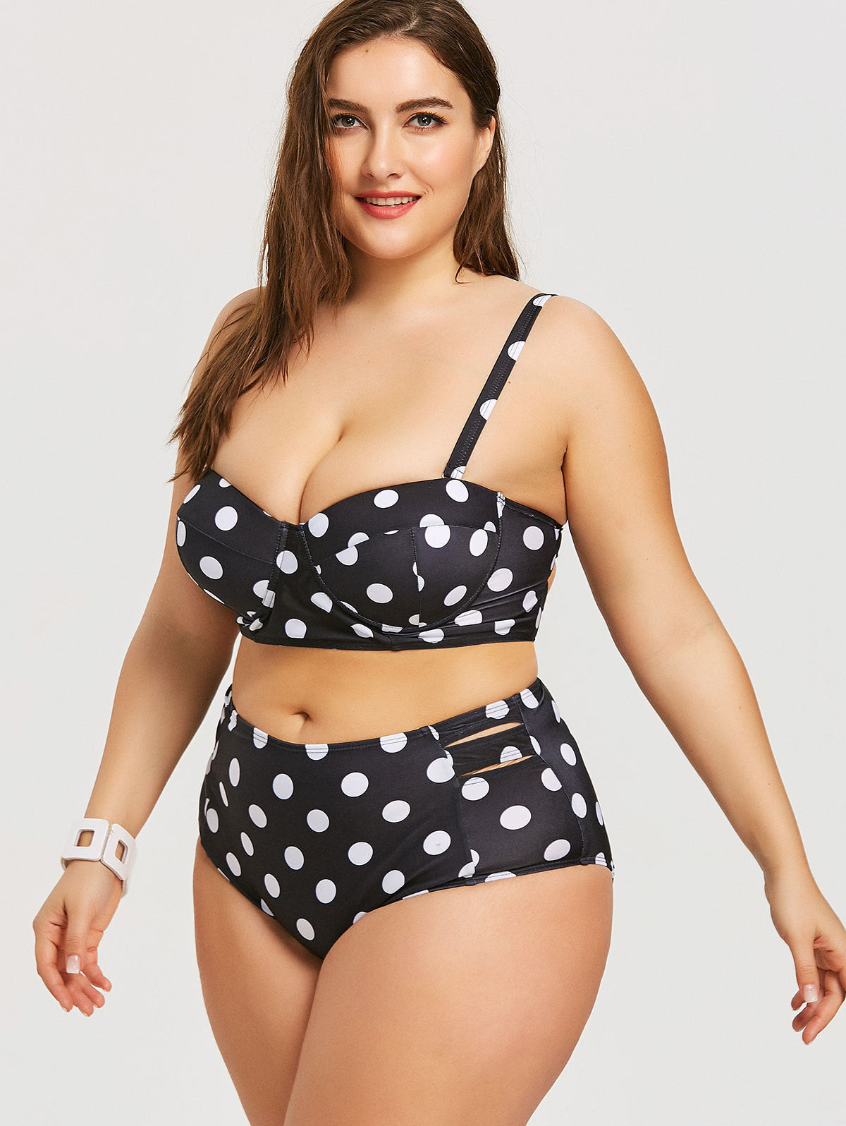 Retro Polka Dot High-Taist Bikini voor vintage aantrekkingskracht
