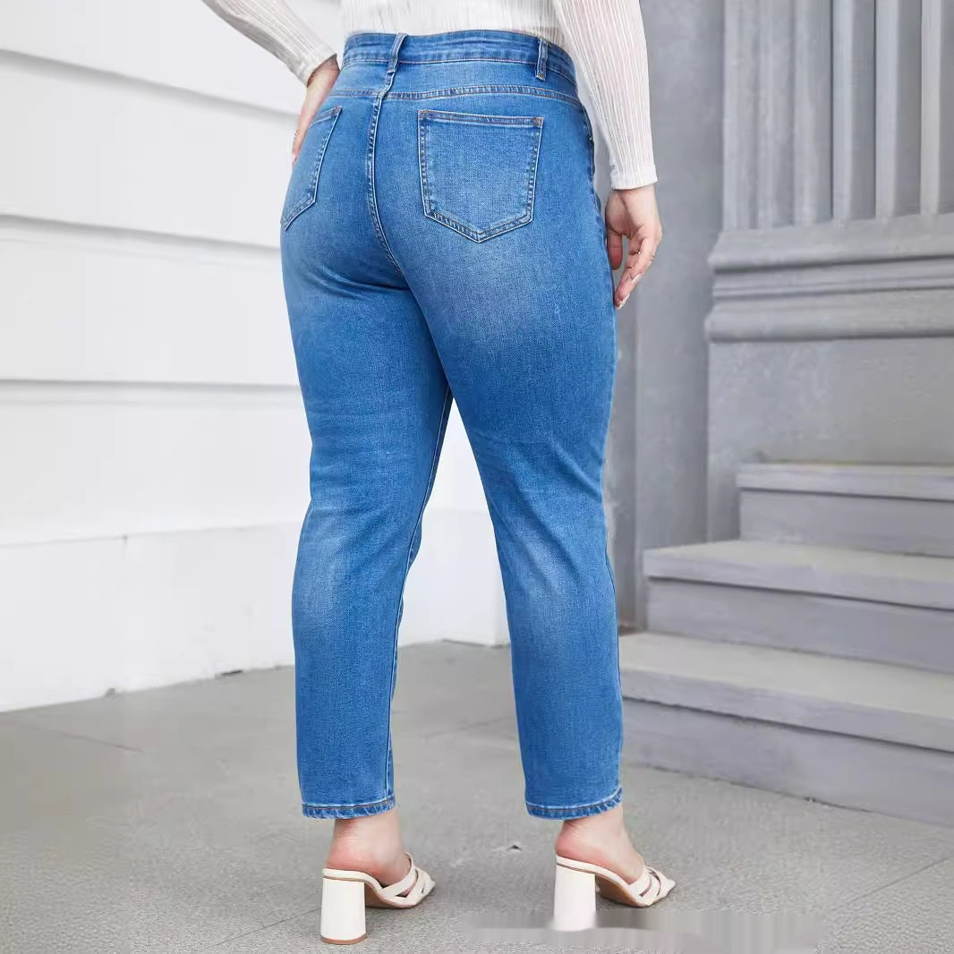 Plus-Größe Harem Stretch Jeans mit sich verjüngter Silhouette