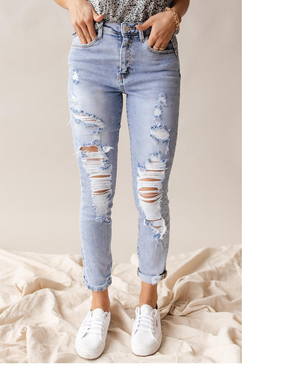 High-Waist Distressed Leisure Jeans for Spring and Summer