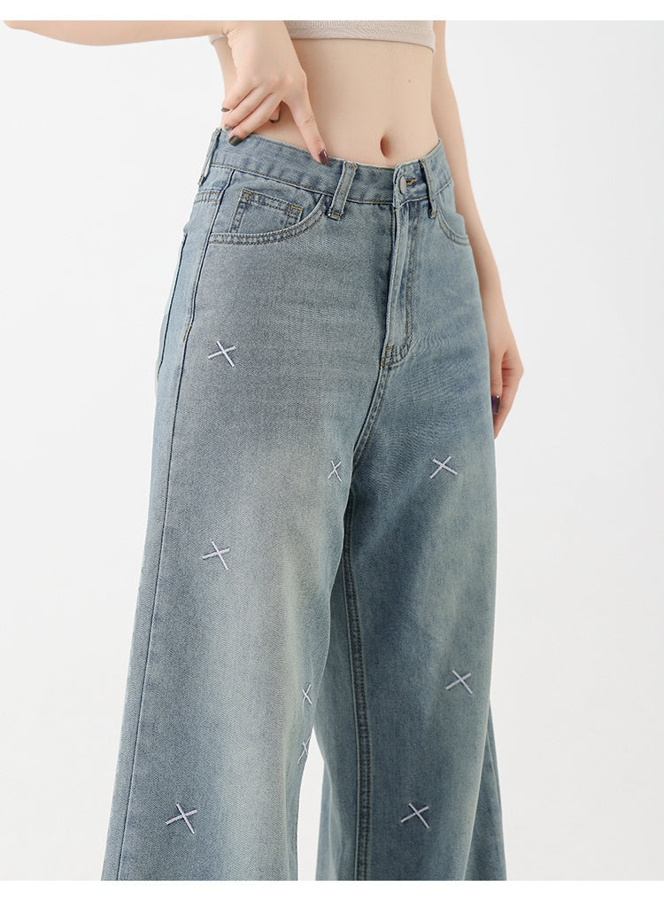 Jeans yang bersulam tencel ringan untuk wanita