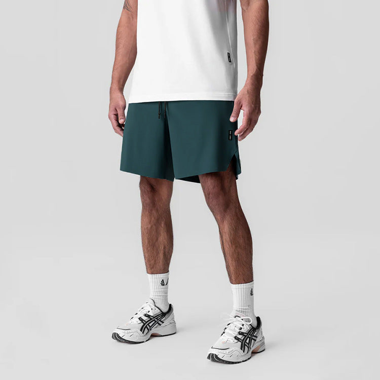 Seamless Performance Shorts with Multi-Pocket Utility Design