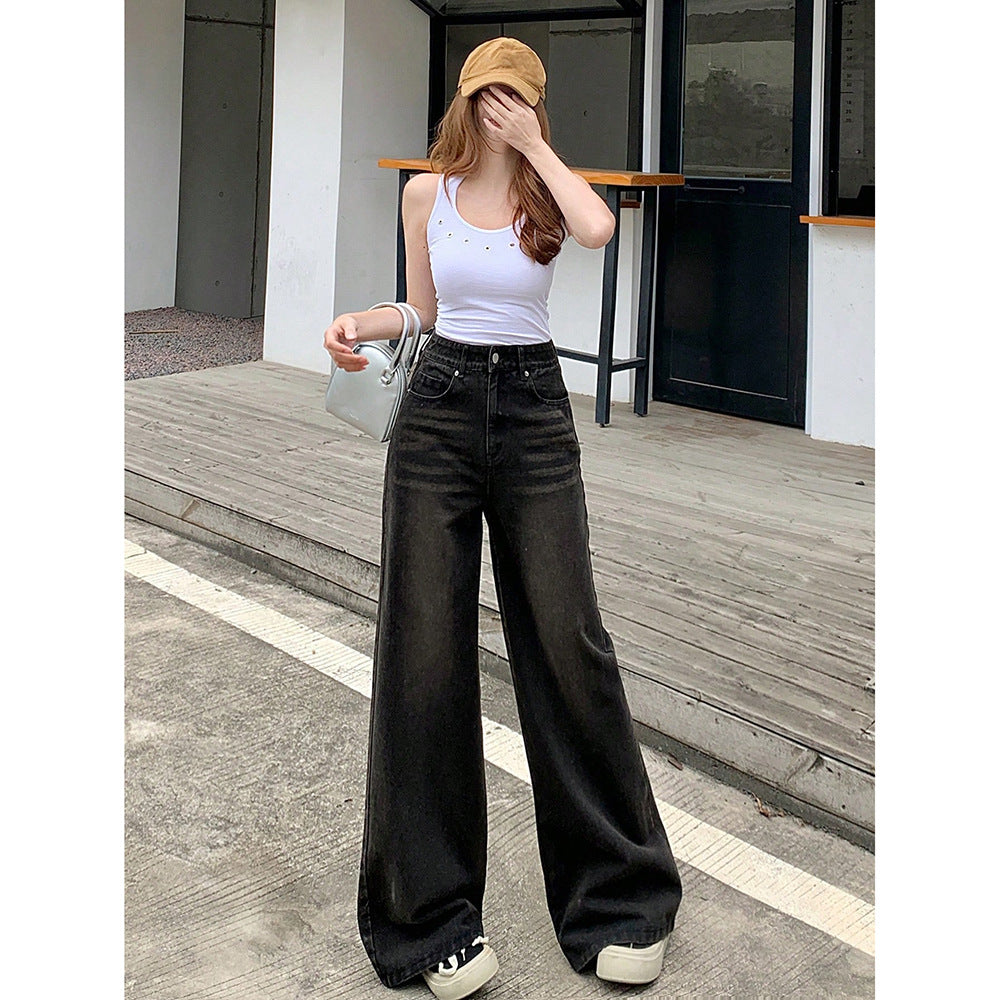 Jeans a gamba a gamba retrò retrò per le dichiarazioni di strada moderne