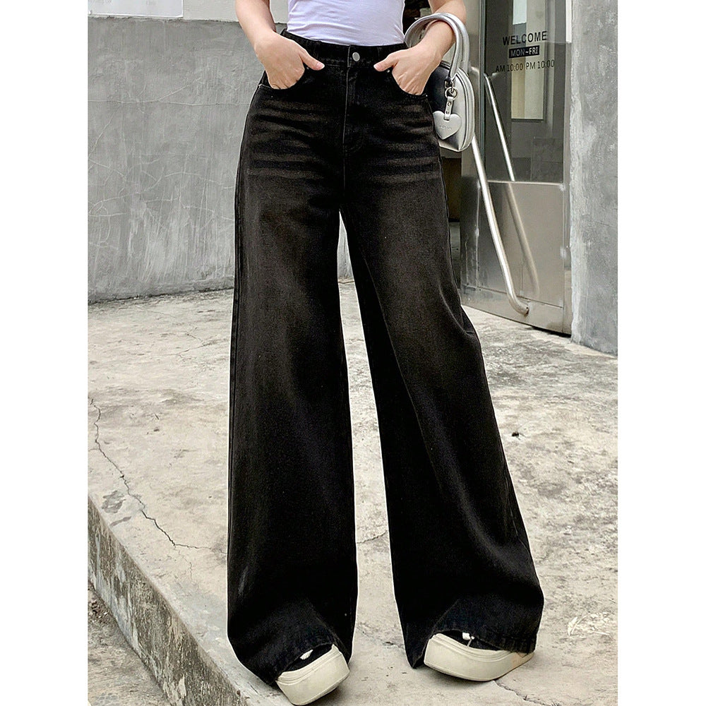 Jeans a gamba a gamba retrò retrò per le dichiarazioni di strada moderne