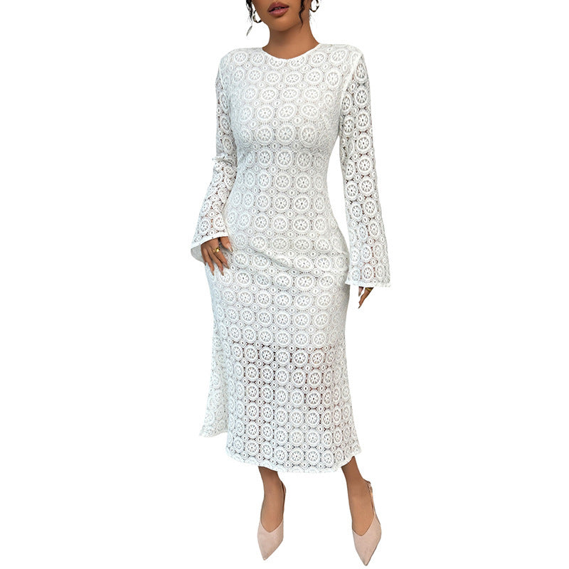 Vestido elegante de rabo de peixe com renda com sedutora silhueta esbelta