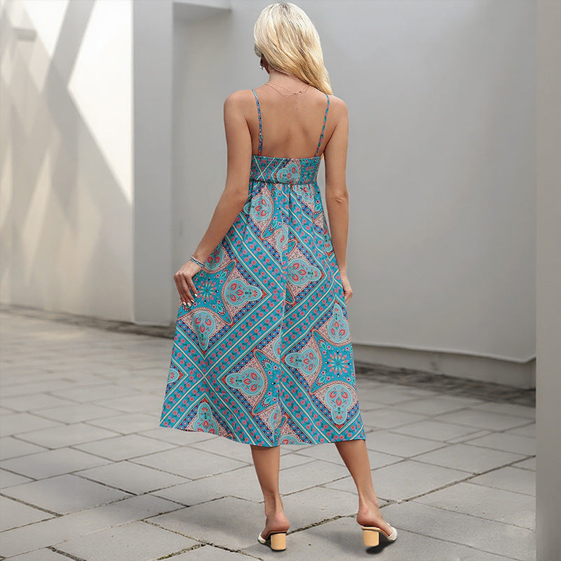 Retro print slip jurk met vintage vibes chique lijnen