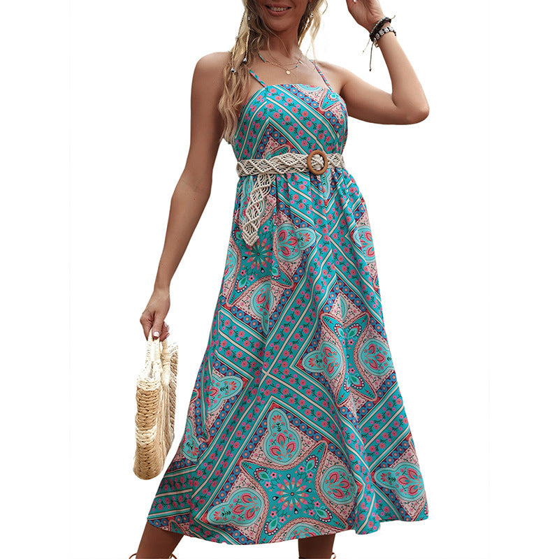 Retro -Print -Schlupfkleid mit Vintage -Stimmung schicke Linien