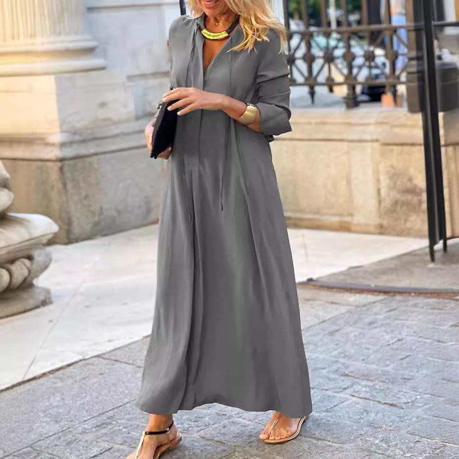 Semplice abito a maniche lunghe a V con un solido comfort casual