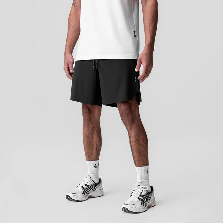 Seamless Performance Shorts with Multi-Pocket Utility Design