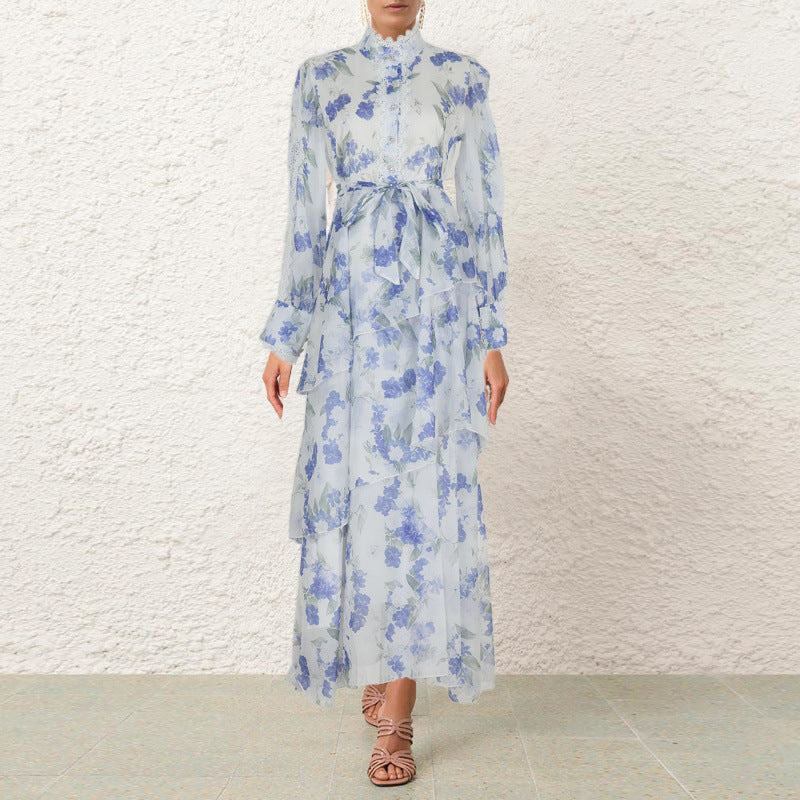 Vestido de defesa de renda com babados com charme irregular de bainha