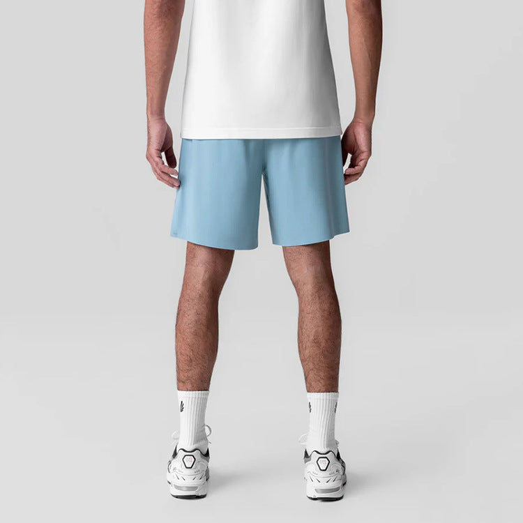 Seamless Performance Shorts with Multi-Pocket Utility Design