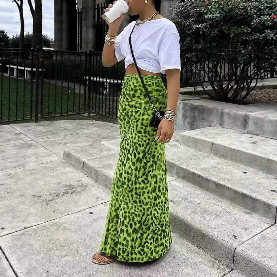 Saia de cintura alta impressão de leopardo para looks ousados ​​elegantes