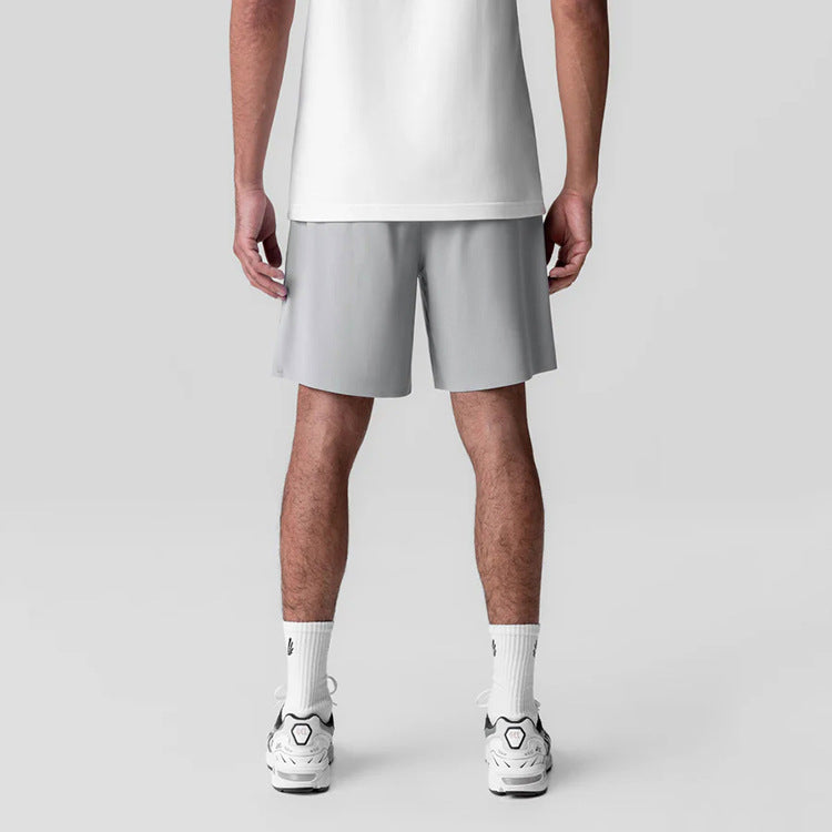 Seamless Performance Shorts with Multi-Pocket Utility Design