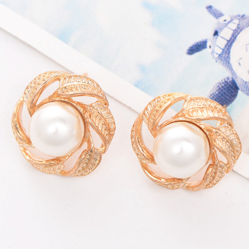 Swirling Gold and Pearl Earrings