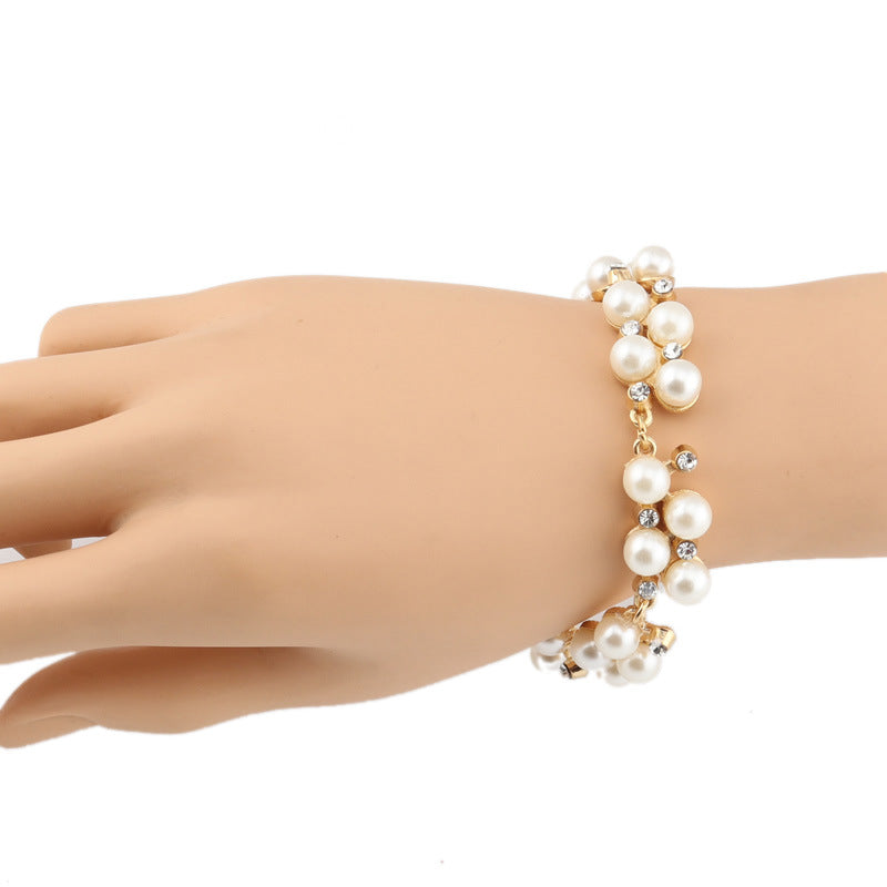 Pearl Cluster and Gold Chain Bracelet