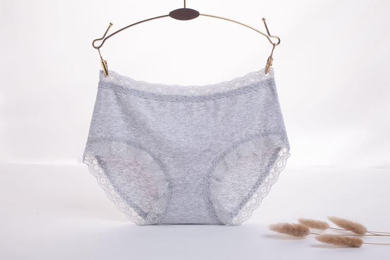 Panty hipster de talle alto con ribete de encaje