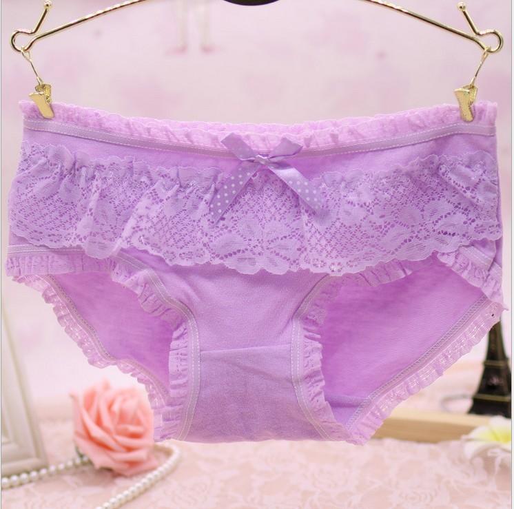 Girly Lace e Ruffles Bikini Panty