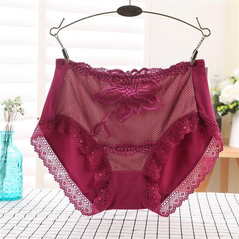 Flirty Flower Lace Hip Hugger Panty