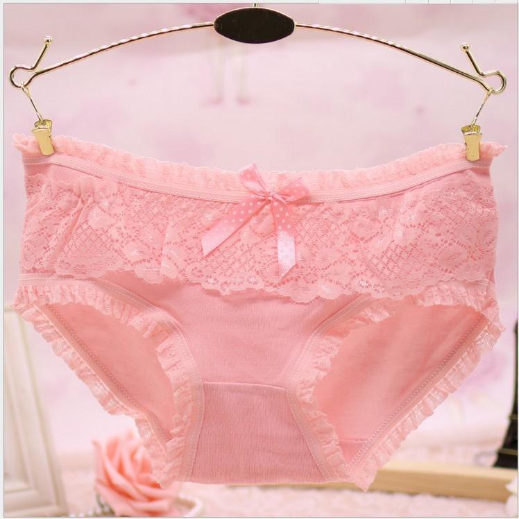 Girly Lace e Ruffles Bikini Panty