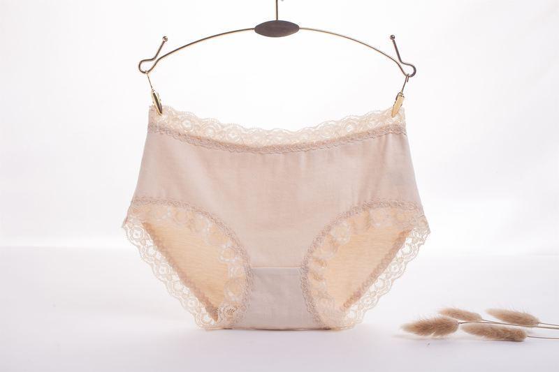 Panty hipster de haute hauteur de garniture en dentelle