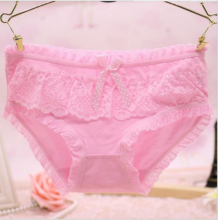 Girly Lace e Ruffles Bikini Panty