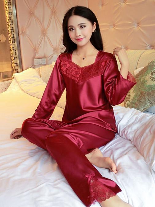 Flower Lace Satin Pajamas Set