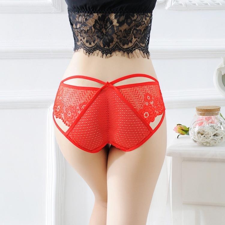 Peekaboo Eyelet Lace Strap Tanty