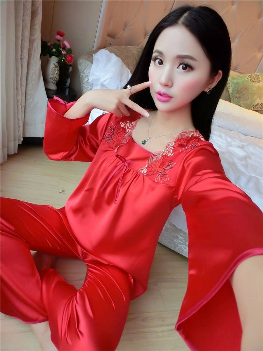 Satin Cami murni mengatur celana panjang