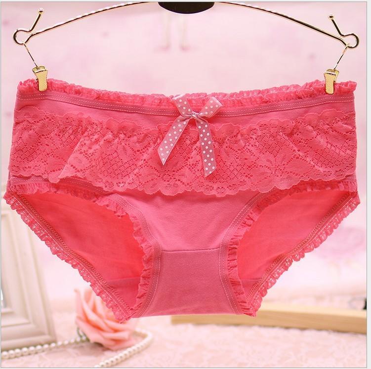 Girly Lace e Ruffles Bikini Panty