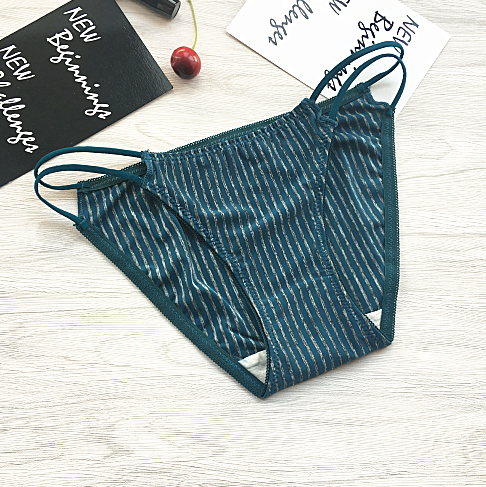 Vertical Pinstripe Fll Coverage Panties with Hip Straps