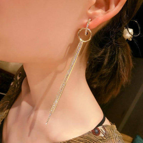 超時尚的直鏈耳環