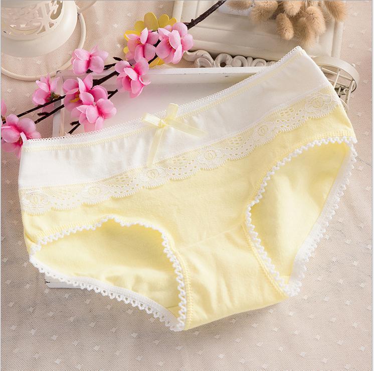 Panty hipster in bianco e nero